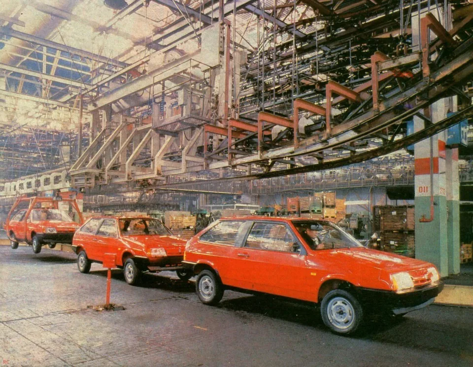 Первые конвейерные ВАЗ-2108, 19 декабря 1984
